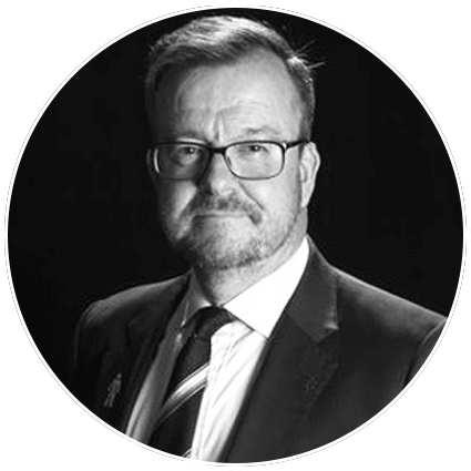 Portrait of Huw Jennings